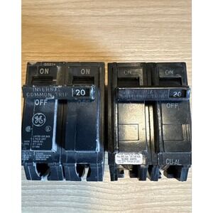 Lot of 2 GE 20 Amp 2 Pole Circuit Breaker THQL2120 RT-864 120/240V 10k AIC